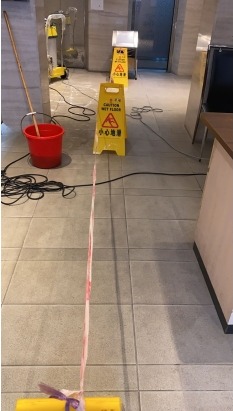屋苑大堂地面清潔